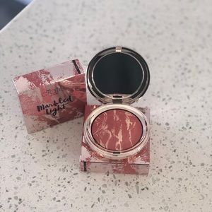 Ciate Marbled light Illuminating blusher